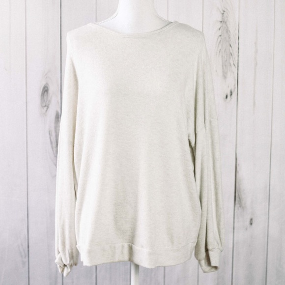 🎈Charley- oatmeal cage back top - Picture 4 of 8